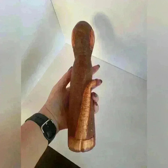 Hand Carved Whittled Wooden Embarrassed Monkey Hands Over Mouth Statue - Picture 5 of 8